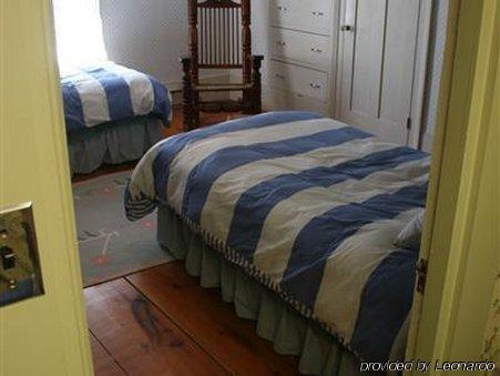 Le Vatout Bed & Breakfast Waldoboro Room photo